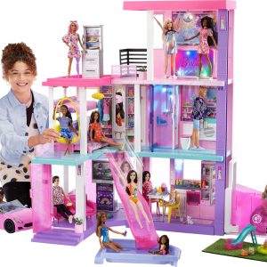 Barbie Deluxe Special Edition 60th DreamHouse Dollhouse Playset with 2 Dolls， Car and 100+ Pieces