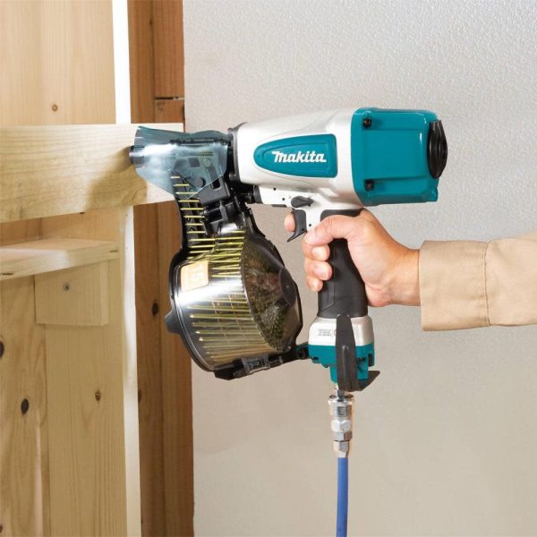 Makita 2-1/2" Pneumatic Roofing/Siding Coil Nailer AN613 from Makita - Image 2