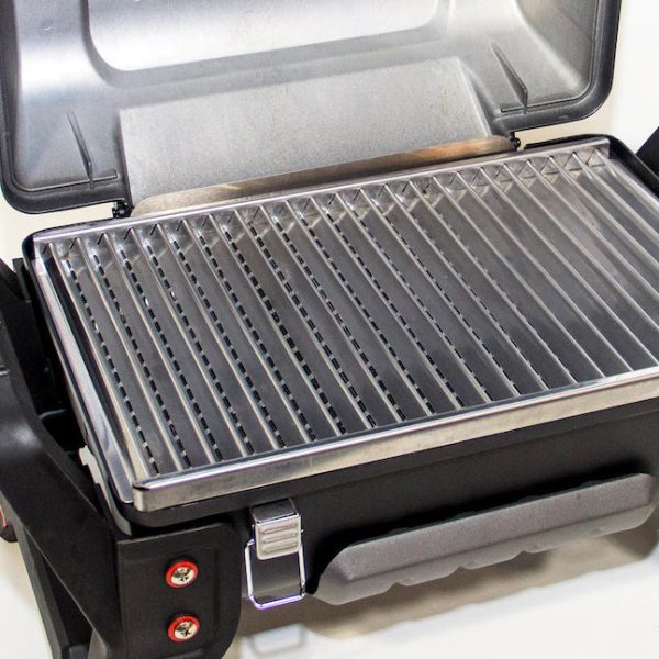 Char-Broil Grill2Go 200-Sq in Grey and Black Portable Gas Grill - Image 2