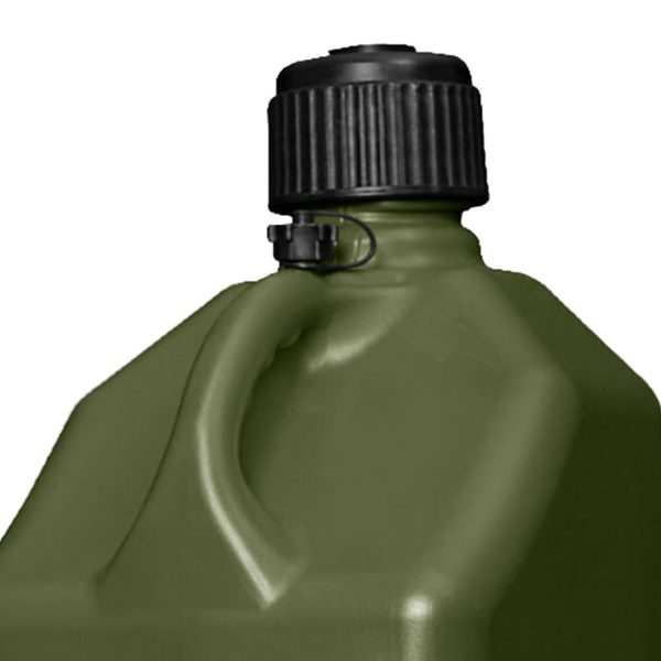 VP Racing Fuels 5.5 Gal Utility Container Jugs (2 Pack) w/ 14 In Hose, Camo - Image 4