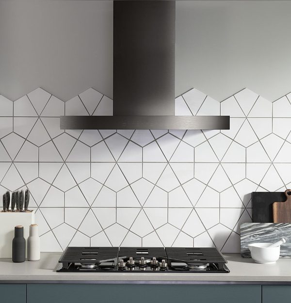 GE - 36" Convertible Range Hood - Black stainless steel - Image 6