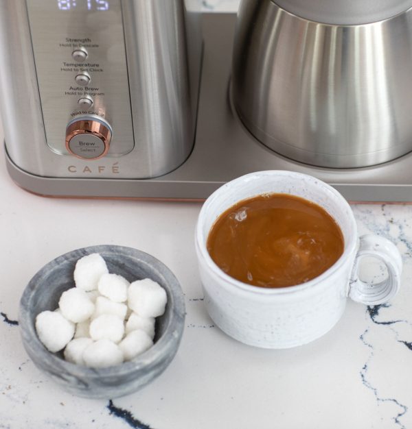 Café - Smart Drip 10-Cup Coffee Maker with WiFi - Brushed Stainless - Image 3